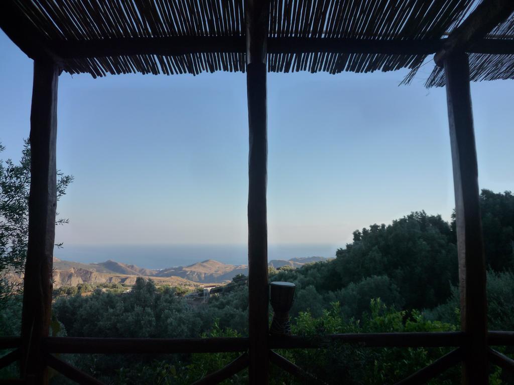 Bed and Breakfast Rocca Del Vento San Pantaleone Экстерьер фото