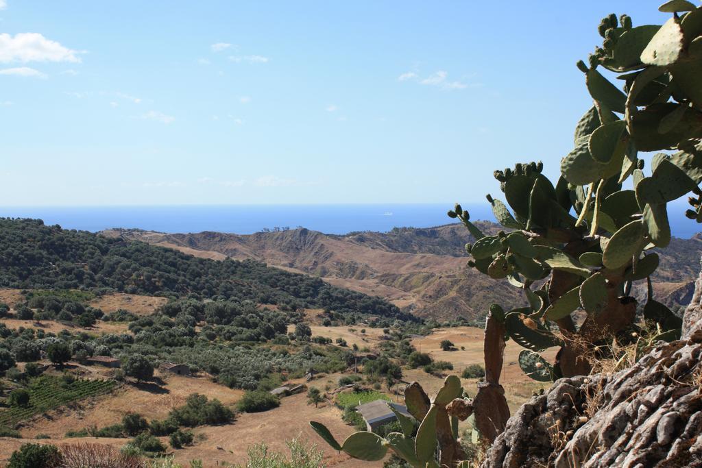 Bed and Breakfast Rocca Del Vento San Pantaleone Экстерьер фото