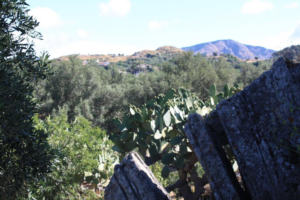 Bed and Breakfast Rocca Del Vento San Pantaleone Экстерьер фото